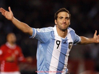 山猫直播官网-中超赛程山东鲁能球队2025赛季最新对阵安排全览